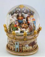 Boules à neige musicales de Noël (en stock) Boule à neige musicale de Noël avec globe en verre, paillettes scintillantes et crèche