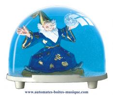 Boules à neige non musicales fabriquées en Allemagne (sur commande) Boule à neige classique non musicale allemande : boule à neige en plastique avec magicien
