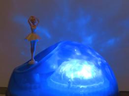 Lanternes magiques musicales "Révolution 2.0" et projecteurs d'étoiles Trousselier Projecteur musical d'aurores boréales: projecteur Trousselier avec ballerine tournante