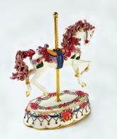 Chevaux de carrousel Boîte à musique animée en forme de cheval miniature de carrousel - Chanson du toréador (Carmen)