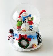 Boules à neige musicales de Noël disponibles sur commande (nous contacter) Petite boule à neige musicale de Noël avec globe en verre, neige et bonhomme de neige - Winter wonderland