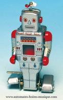 Jouets en métal, tôle ou fer blanc : robots mécaniques en métal Jouet mécanique en métal, tôle et fer blanc : jouet mécanique robot