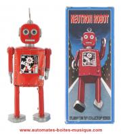 Jouets en métal, tôle ou fer blanc : robots mécaniques en métal Robot mécanique en métal, tôle et fer blanc : robot mécanique en métal "Neutron robot"