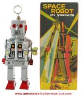 Jouets en métal, tôle et fer blanc : robots mécaniques en métal Robot mécanique en métal, tôle et fer blanc : robot mécanique en métal "Space robot"
