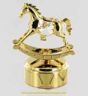 Boîtes à musique en cristal Swarovski Boîte à musique en métal doré et cristal Swarovski : boîte Swarovski avec cheval à bascule