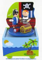 Boîtes à musique avec personnages Boîte à musique animée en bois : boîte à musique "Deux petits pirates près de leur voilier"