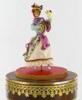 Automates vendus Boîte à musique animée Reuge avec danseuse automate du XVIIIème siècle par Marthe Philippart