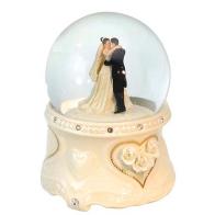 Boules à neige musicales classiques (en stock) Boule à neige musicale avec paillettes: boule à neige en verre avec couple de mariés