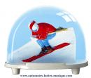 Boule à neige classique non musicale allemande : boule à neige en plastique avec skieur