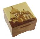 Boîte à musique avec marqueterie traditionnelle : boîte à musique de 18 lames avec la basilique du Sacré Coeur de Montmartre