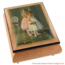 Boîte à bijoux musicale de 18 lames en bois teinté rose avec image imprimée : petites ballerines